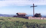 La chapelle du Calvaire avec vue sur l'ocan.